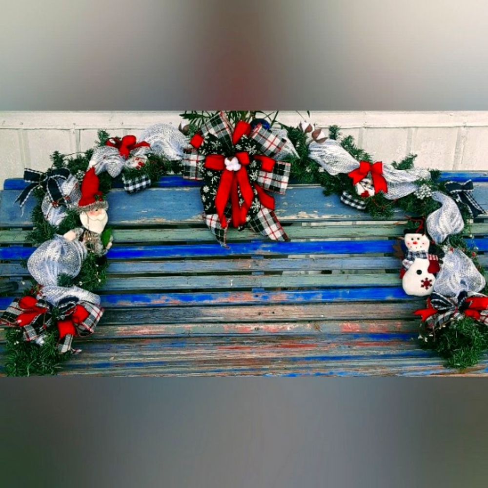 9ft.Lighted Christmas Garland